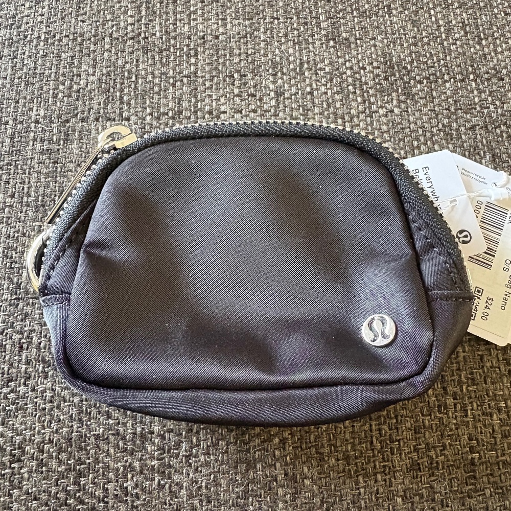 NWT Lululemon Everywhere Belt Bag Nano